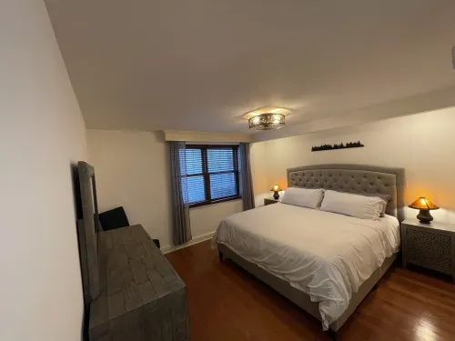 Biergarten Hideaway - Center of Downtown Blowing Rock - NEWLY LISTED Hotels in Blowing Rock