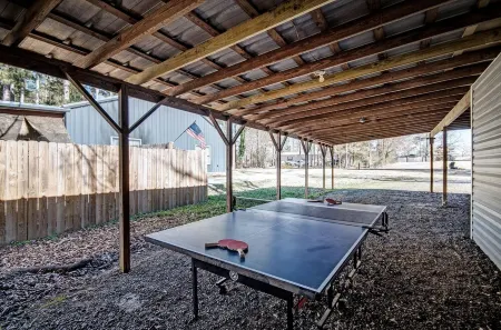 Lake Harbor Landing - Cozy Cottage on the Rez