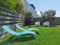 Spacious house 200m from Lilia's beaches & restaurants
