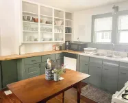 Charming 4-bedroom 1800's farmhouse with WiFi, AC in serene Cowlesville