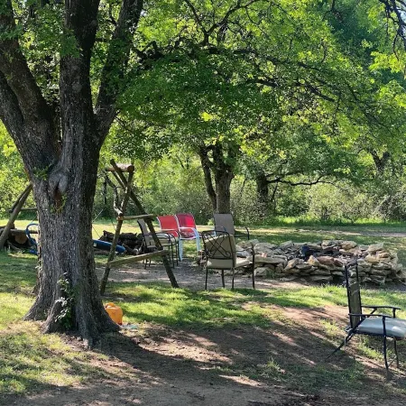 Modern Private Cabin, Fishing, Shooting Range, Fire Pit, 4WD Trails & Canoeing