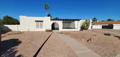 Quiet Cul-De-Sac 4 Bedroom Home with Pool & Hot tub Hotel di 