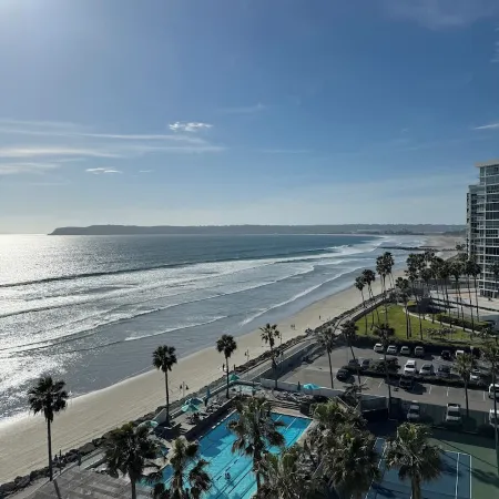 Condo with Stunning Views of Pacific Ocean, Coronado Beaches & San Diego Bay!