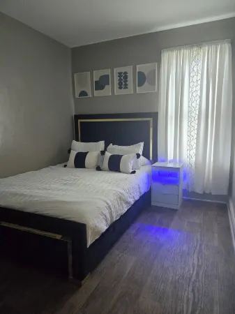 Cozy 2-Bedroom Apartment with Office Space Near Wynn Hospital & Utica University