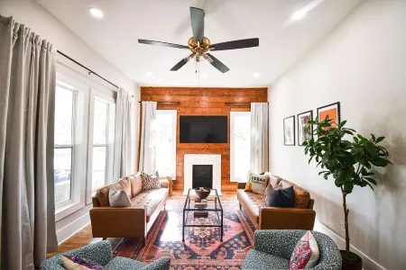 The Craftsman on Main Street