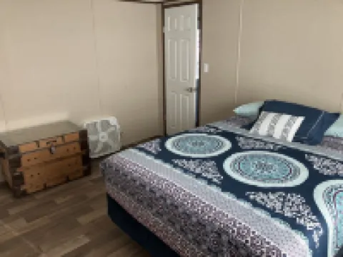 Nautical Sun 3/2 Close to Front Beach