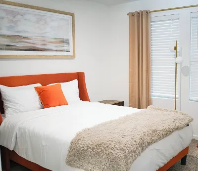 Luxury 4-bedroom house and WiFi near New Orleans