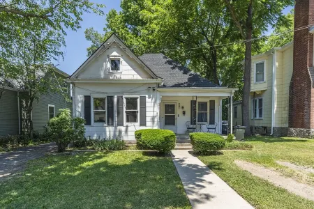 Cozy 1-bedroom in Lexington