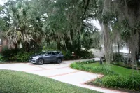 Villas @ Lake Ella: 1br/2queen-1bth-Kitchenette