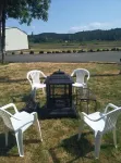 1 Mile from Spirit Mountain Casino! Cozy apartment that sleeps 6