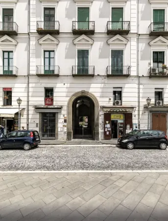 Luxury Apartment in City center close to Naples, Pompeii and Amalfi Coast Отели рядом с достопримечательностью «Caseificio La Gustosa di Bisogno»