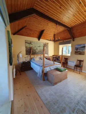 Gorgeous, Family Friendly Riverside Cottage in the Heart of Tamar River Valley - Wifi