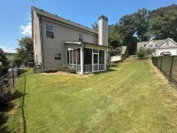 UGA College Football Playoff 5 Bedroom DAWG HOUSE!!! Hotels near Georgia Square Mall