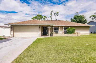 Fun in the Sun! Heated Pool & Game Room Hotels near Sun-N-Fun Lagoon