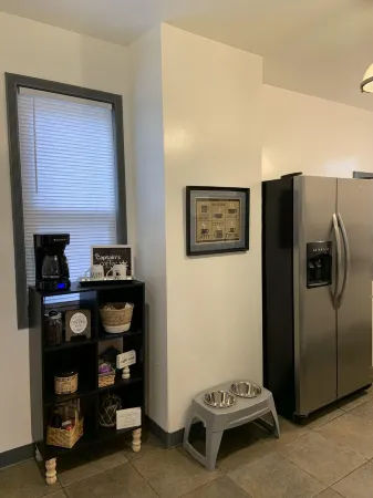 Captain's House// Large & FUN Family Home 5 minutes to the Beach