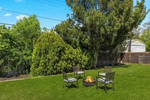 Professionally designed mid-century modern excellent location near BSU/Downtown