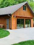 Premier Location on Crosslake - Hot Tub - Great for Families or Adults!