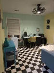 Super Clean Comfortable Townhome -Sleeps 6-Home Away From Home!