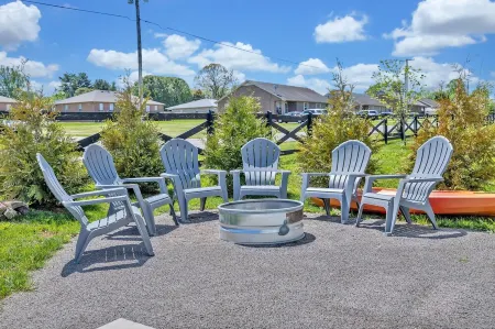 Bright airy lakeside home in gated community