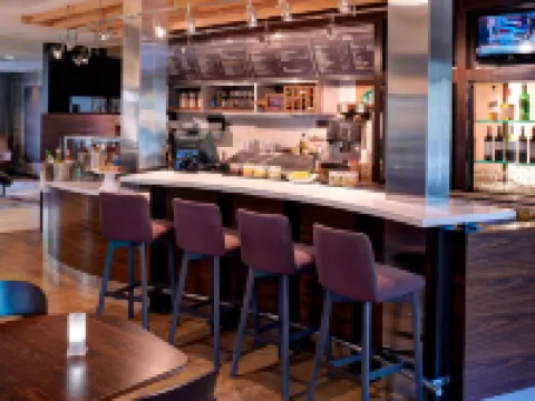 Courtyard des Moines West/Clive Hotels in Clive