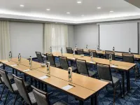 巴吞魯日南萬怡酒店 東巴吞魯日縣酒店