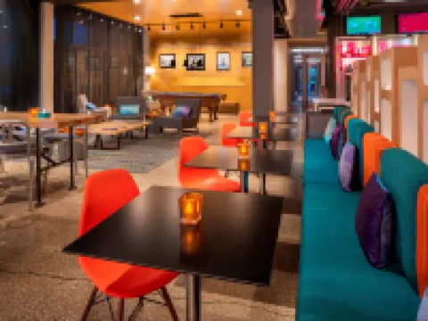 Aloft Rogers-Bentonville Hotels in Rogers