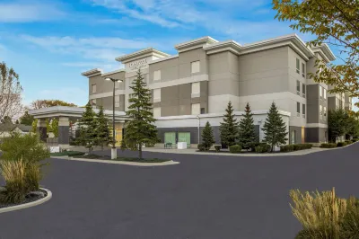 Homewood Suites by Hilton Winnipeg Airport-Polo Park Hotel di Winnipeg