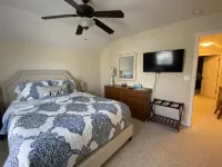 Year round fun close to lakes, golf, and ski!