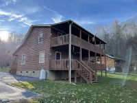 Beautiful Bryson City Oasis ~ Creek on Property