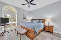 Amazing Gulf View, Private Pool & Large Beach House,2 owner suites; Walk 2 Beach