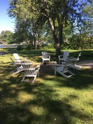 Tippy Cottage on the Lake Hotel a Plain Township