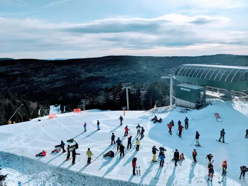 Great Views! AC Ski In Ski Out! Fireplace! Best Deal on the Mountain! Hot Tubs