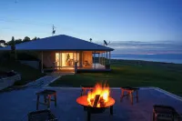 15% Off Weekly | Ocean-View | Penneshaw Lookout Hotels in Dudley East