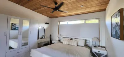 Wilde Retreat Beach House Hotels near Yorke Peninsula
