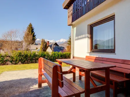 Bor Отели в г. Бохінь