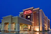 Hampton Inn & Suites Aberdeen فنادق في أبردين