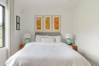 Charming Luxury Rural Cottage Close to National Parks and City of Sydney