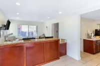 Howard Johnson Suites by Wyndham San Diego Chula Vista/BayFt - 2 stjerner