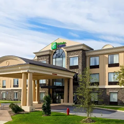 Holiday Inn Express & Suites PEEKSKILL-LOWER HUDSON VALLEY by IHG Hotels near Old Salem Farm