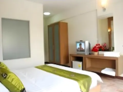 آشيا ريزورت كاسيت ناوامين