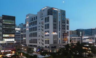 4. 김포 엠타워호텔..