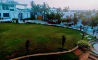 Saanaira Resort & Spa Hotels near Rambha Chilika Lake View Point