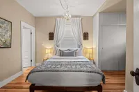 Cozy & Clean Home 2 blocks to Downtown, 3.5 mi. to base of Schweitzer!