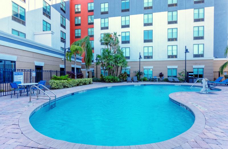 Holiday Inn Express & Suites Orlando - International Drive by IHG photo 3