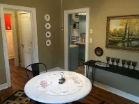 3 Blocks from the Mississippi River in the Park-To-Park Historic District. Hotels in Fort Madison