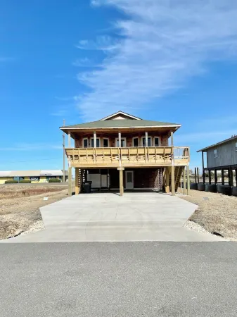 Cabell’s Coastal Cottage-Sleeos 8,Jockey’s Ridge, 1 mile to beach Sunsets & Pets