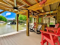 Shady Shoals - Lakefront; Quiet Cove; Huge Dock; Pool Table; Walk to State park 폴스타운 호텔