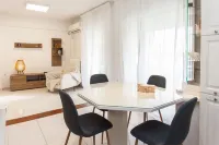 فاليرو 2 بد ي ايسكايب مودرن ليفينج