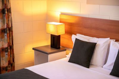 エコノミールーム(ダブル)(共用バスルーム) ケアンズ クイーンズ コートの写真