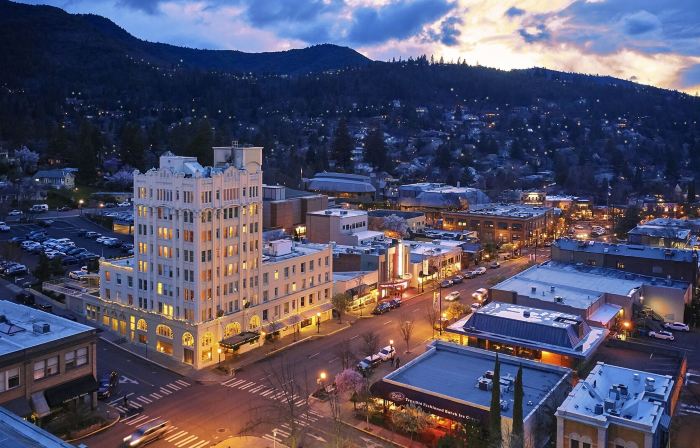 Ashland Springs Hotel